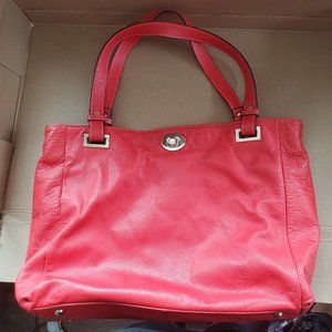 Clarks tote bag purse in coral/orange